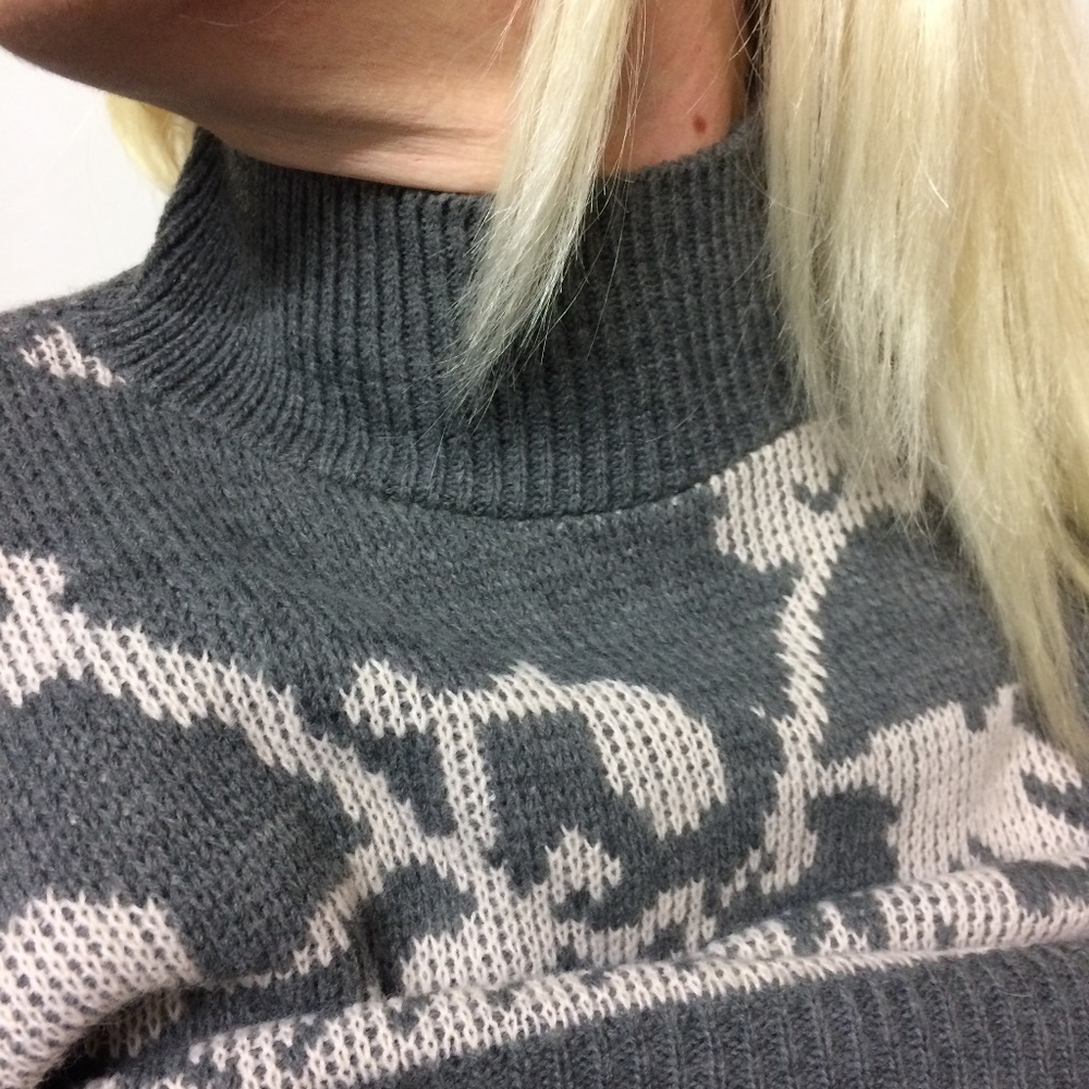 Vintage 90s Kawaii Grunge Oversize Knit Sweater - Picture 2 of 8